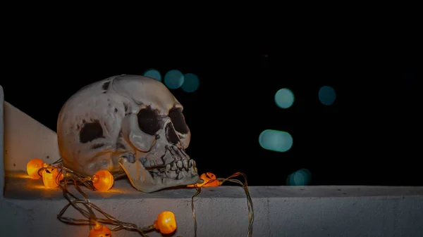 Pumpkin Skull Scary Night Lights Halloween Decorations — Stock Photo, Image