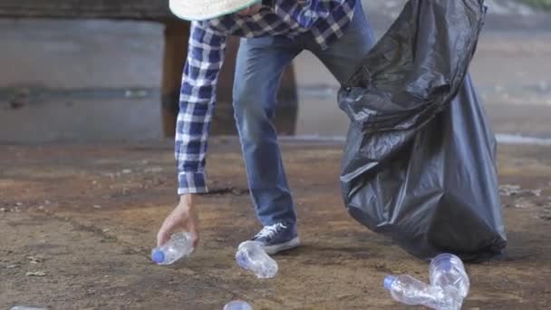 Sosyal Parktaki Gönüllü Temizlikçilerin Güvenli Ekoloji Konsepti Planı Bitir Gönüllüler — Stok video