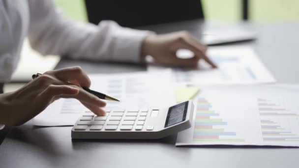 Business Man Calculating Write Notebook Pen Type Data Laptop Financial — Vídeos de Stock
