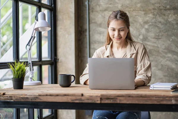 Smiling Asian Woman Working Laptop Computer Her Desk Modern Home — Stockfoto