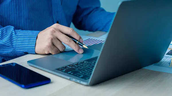 Accountant Using Mobile Smartphone While Working Analyzes Business Reports Workplace — Stock fotografie