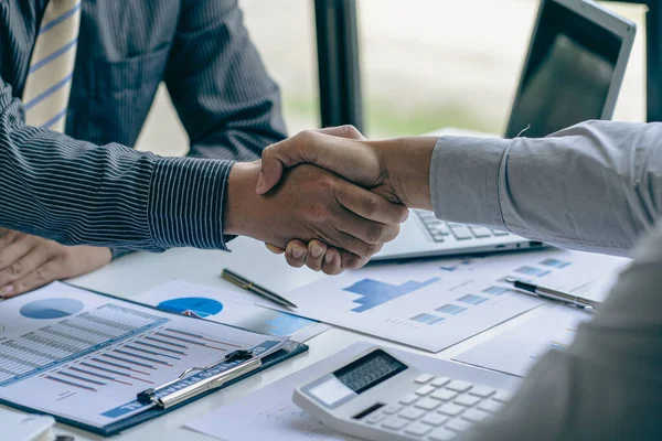 Group Business People Shaking Hands Finishing Business Meeting — Stock Photo, Image