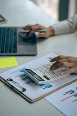İş Bulma Kurumu İşadamı Analizi Veri Belgesi Grafik Raporu Pazarlama Geliştirme Araştırma Geliştirme Planlama Stratejisi Finans Dikey Resim Hesaplama