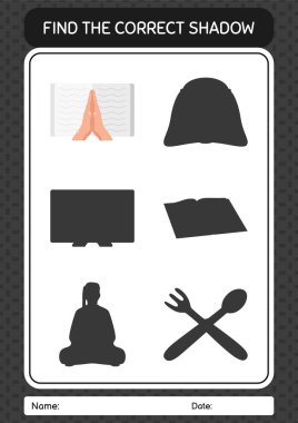 Kuran 'la doğru gölgeler oyununu bul. Anaokulu öğrencilerinin çalışma listesi, çocukların faaliyet listesi.