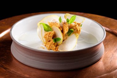 Armutlu güzel bir yemek.