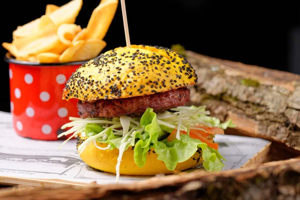 Gourmet Fresh Tasty American Burger French Fries Wooden Table — Stock Photo, Image