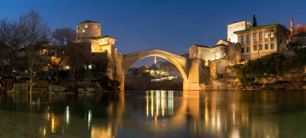 Kilátás Nyílik Boszniai Mostar Középkori Ottomán Hídjára Stock Kép