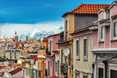 Lizbon 'daki Estrela' nın Kubbe Bazilikası manzarası