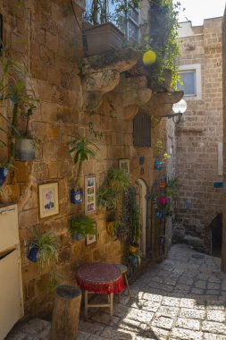 Jaffa, Akdeniz kıyısında Kudüs 'ün yaklaşık 60 km kuzeybatısında yer alan antik bir liman kentidir.