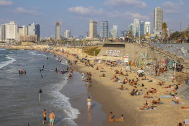 Jaffa, Akdeniz kıyısında Kudüs 'ün yaklaşık 60 km kuzeybatısında yer alan antik bir liman kentidir.