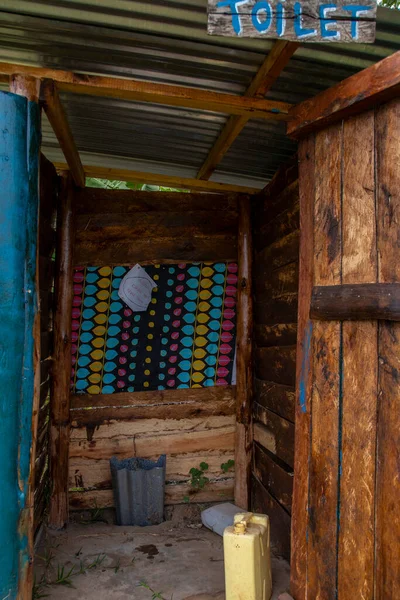 Waterless public toilet was made with simple stuff in Uganda