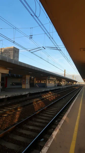 Brüksel, Belçika, 9 Kasım 2021 - Tren