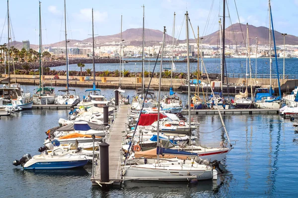 Güneşli Bir Günde Spanya Las Palmas Rıhtıma Yanaşmış Yat Tekneler — Stok fotoğraf