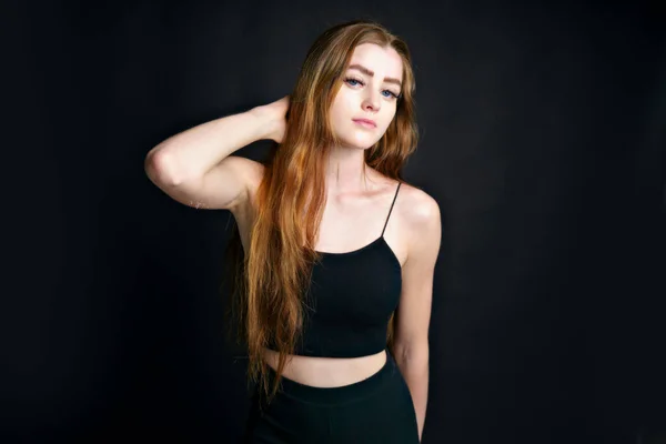 Beautiful Young Redhead Girl Attitude Portrait Black Background — Stock Photo, Image
