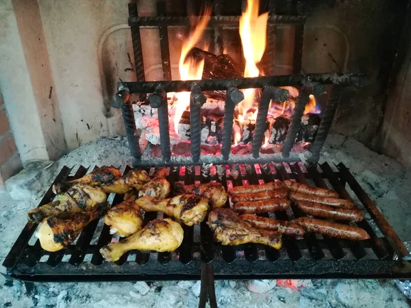 Carne Parrilla Cocinada Chimenea — Foto de Stock