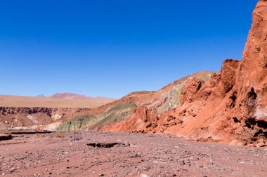 Gökkuşağı Vadisi manzarası, Şili. Şili panoraması. Valle Arcoiris
