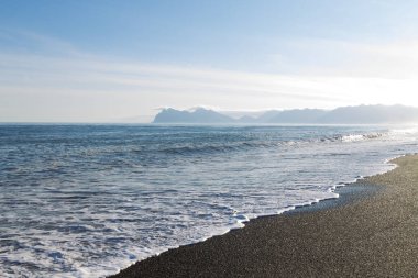 Hvalnes lav plajı manzarası, doğu İzlanda. İzlanda manzarası