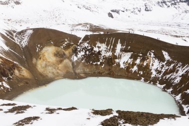 Askja, İzlanda 'da Viti kalderası. İzlanda 'nın merkezi dağlık bölgeleri. Volkanik görünüm