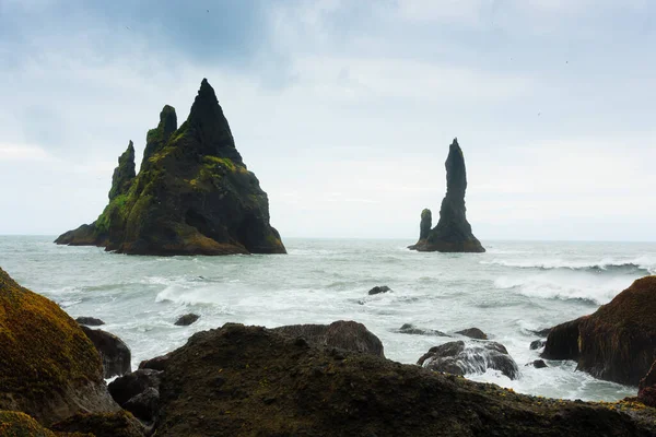 Reynisfjara Lava Beach View South Iceland Landscape Чорний Пляж — стокове фото