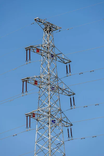 High Tension Wires Blue Sky — Stockfoto