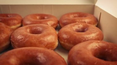 Donut Kutusu Hareketli Atış Açıyor