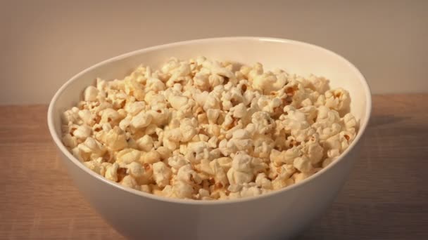 Bowl Popcorn Put Picked Table — Stock Video