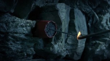 TNT Kaya Fitili Ateşledi ve Patladı