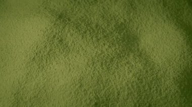 Organik gıda tozu yavaşça dönüyor.