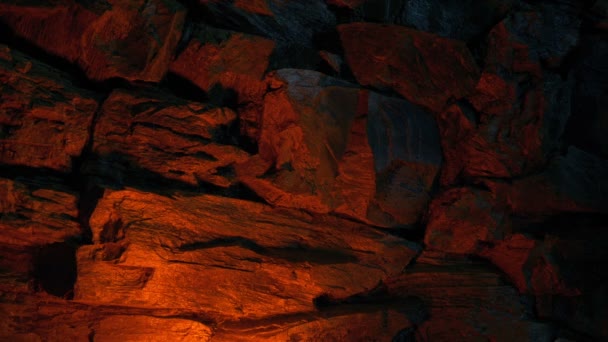 Fuego Enciende Pared Cueva Rocosa — Vídeos de Stock