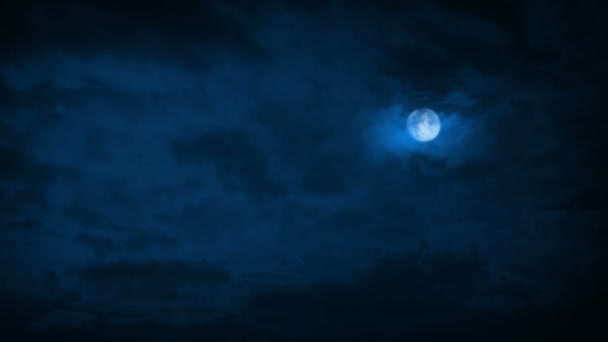 Luna Con Nubes Pasajeras Noche — Vídeos de Stock