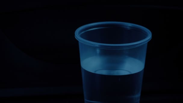 Tremors Ripple Cup Water Scary Mood — Stock Video