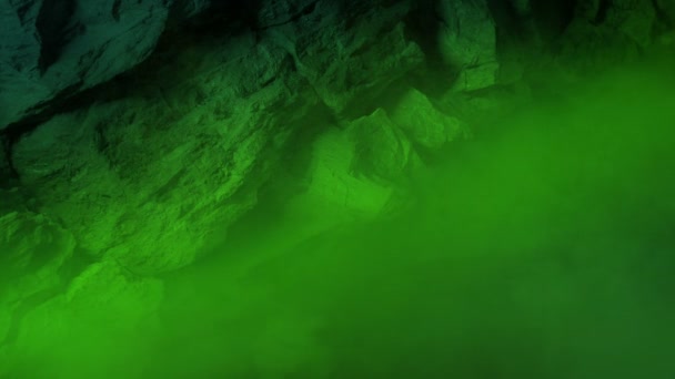 绿色烟雾城堡墙和护城河 — 图库视频影像