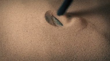 Cep Telefonu Fosili Ortaya Çıktı - Eskimiş Teknoloji Konsepti