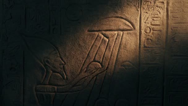Ufo Pharoah Egyptian Carving Torch Light — Stock Video