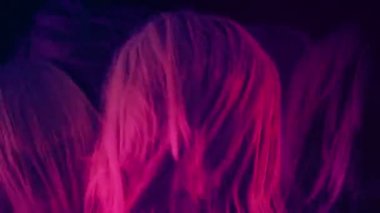 Heavy Metal hayranları Konserde