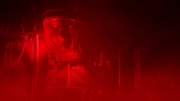 Migające Czerwone Światło Grubym Dymem Lub Gazem — Wideo stockowe