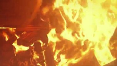 Dumanlı Ateşe Verilen Genel Belge