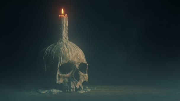 Candle Skull Misty Setting — Stock Video