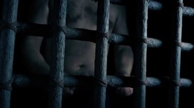 Mahkûm Elleri Ortaçağ Çitlerine Oturttu