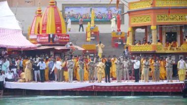 Eşitliğin Bir Çerçevede Gösterilmesi, Hinduizm Kültürü