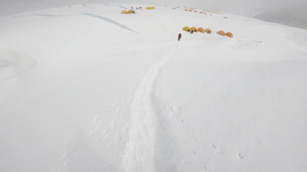 Világ negyedik legmagasabb csúcs hegy Lhotse. — Stock videók