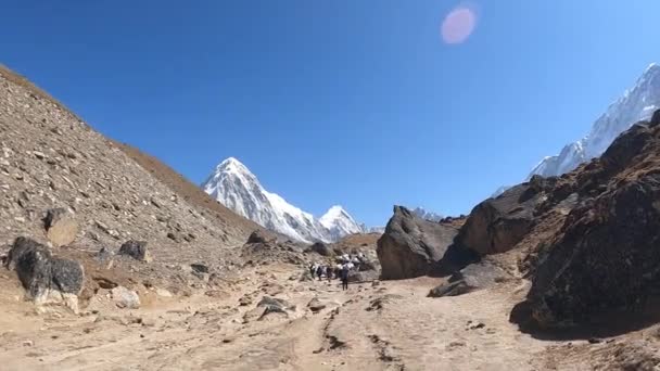 Mount Lhotse trek. — Stock Video