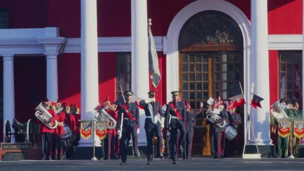 Ejército militar indio repartiendo desfile — Vídeos de Stock