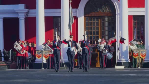 Ejército militar indio repartiendo desfile — Vídeos de Stock