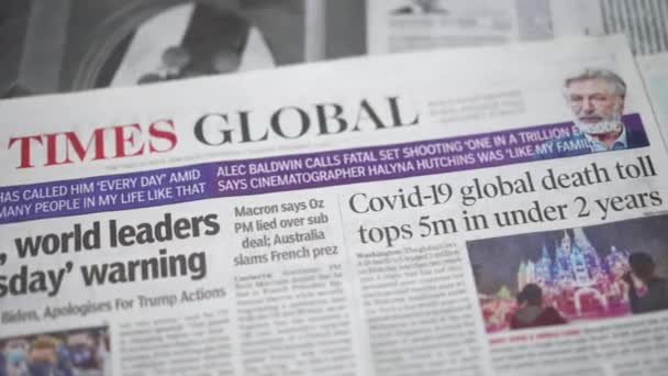 Covid 19 dodental stijgt 5 miljoen in twee jaar. — Stockvideo