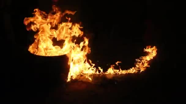 Fire Night Camping Uttarakhand India Falò Incendiato Nell Himalaya Circostante — Video Stock