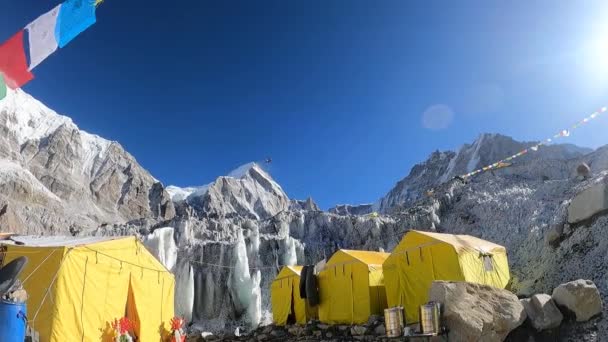 Mount Everest Himalaya Nepal June 2021 Indian Climbers Trekking Worlds — Stock videók