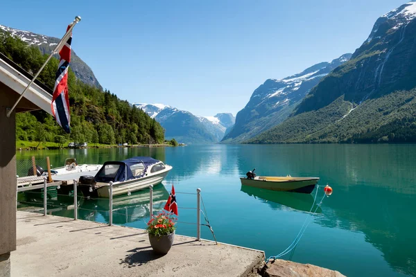 Paisaje Del Valle Lodalen Con Lago Lovatnet Verano Noruega — Foto de Stock