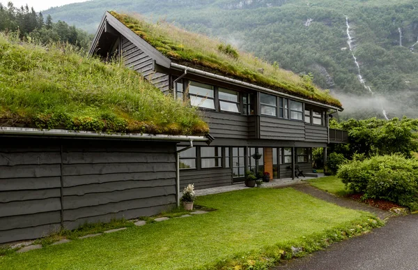 Традиційний Дерев Яний Будинок Скандинави Норвегії — стокове фото