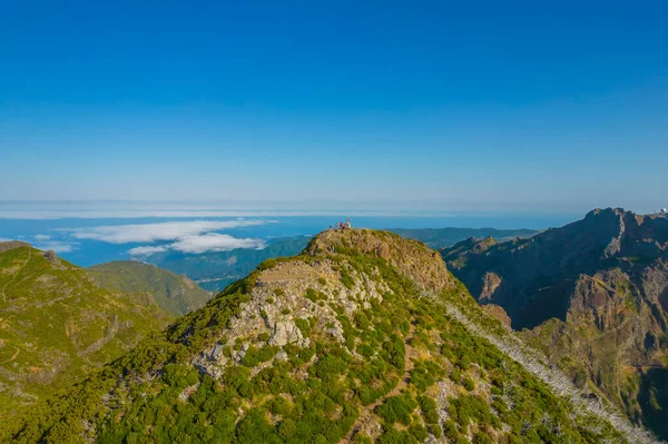 Aerial view of the peak of the Pico Ruivo - highest mountain in Madeira — Fotografia de Stock